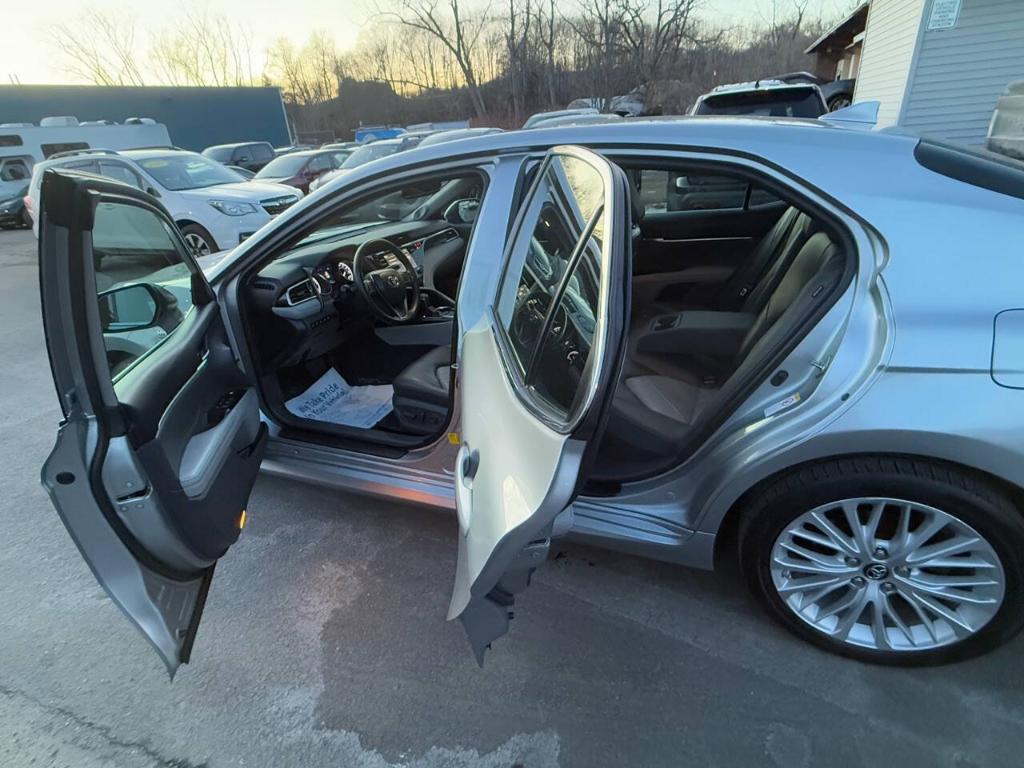 used 2018 Toyota Camry Hybrid car, priced at $21,998