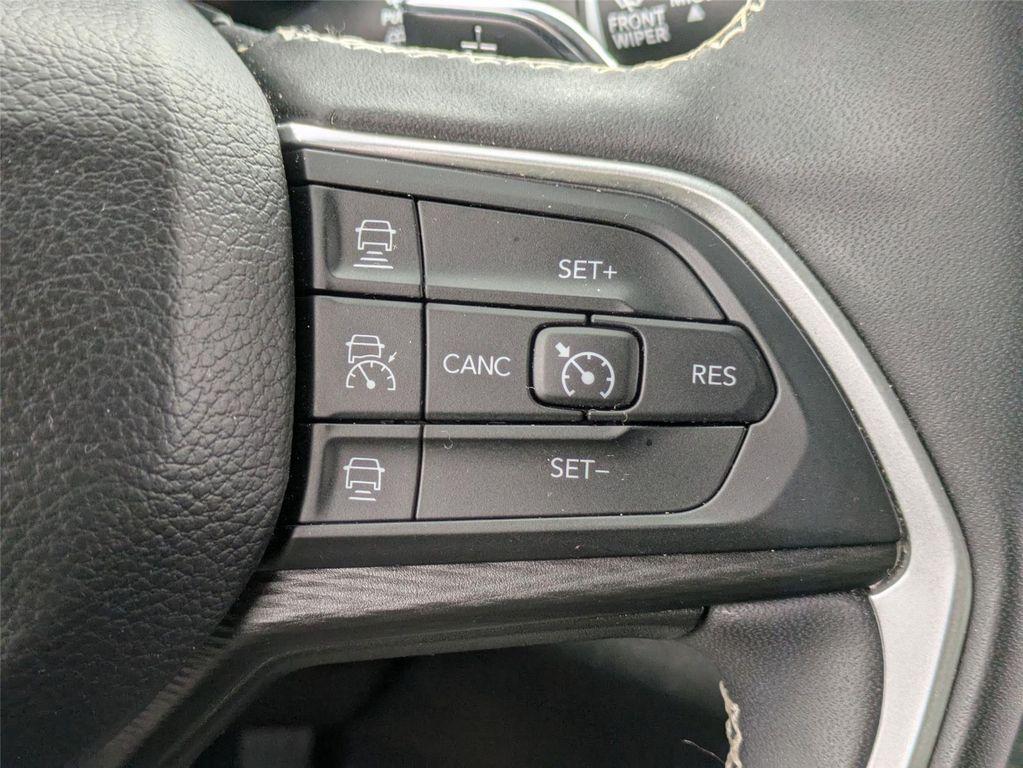 used 2024 Jeep Grand Cherokee L car, priced at $30,500