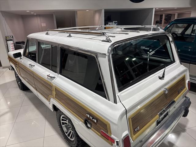 used 1991 Jeep Grand Wagoneer car