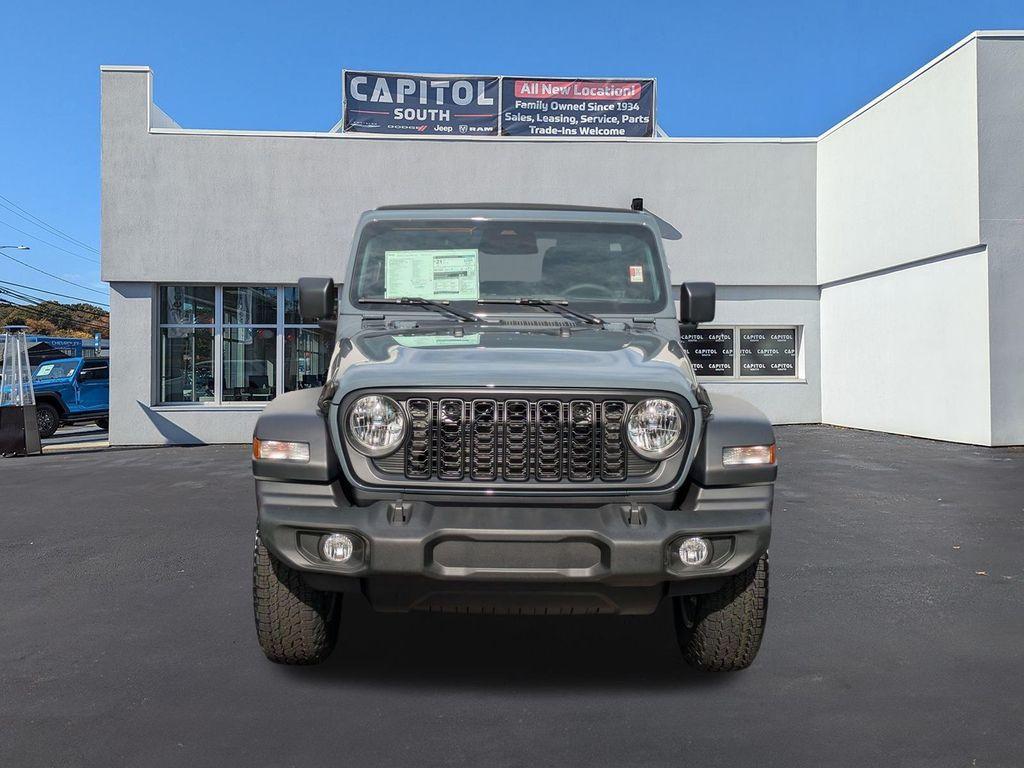 new 2025 Jeep Wrangler car, priced at $47,530