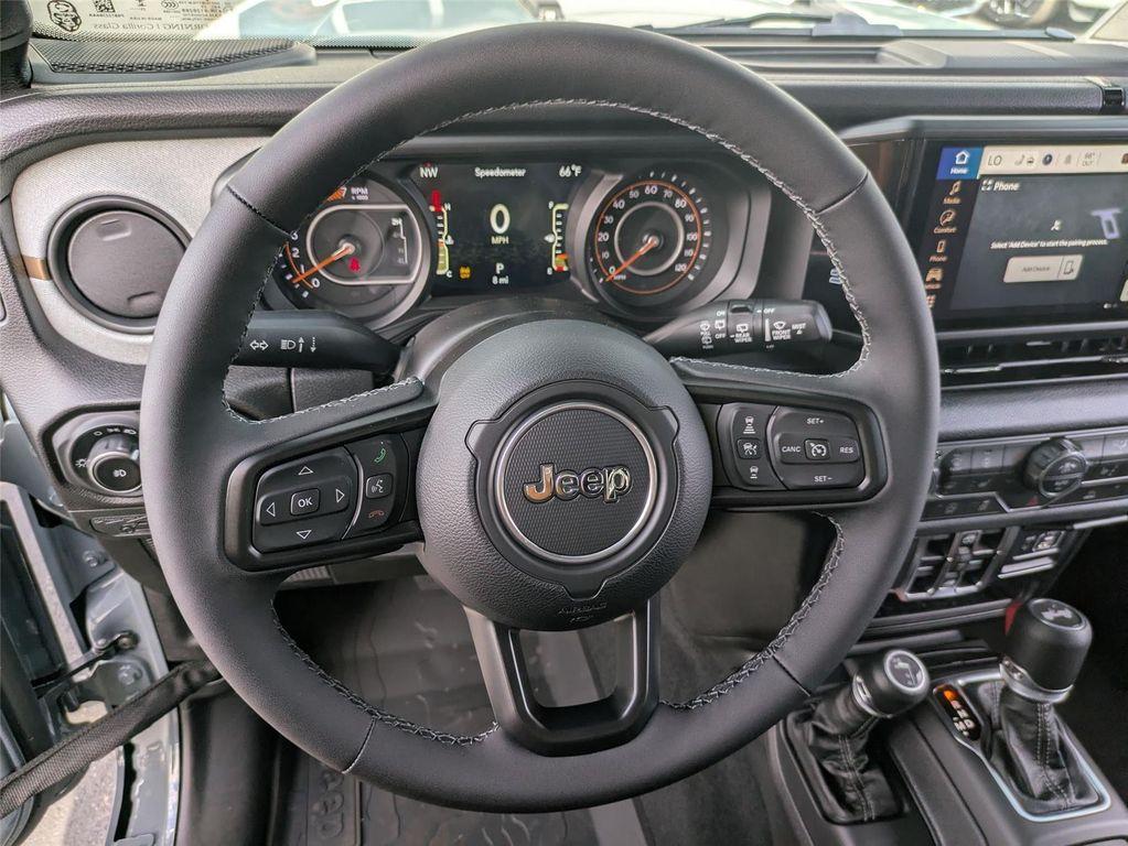 new 2025 Jeep Wrangler car, priced at $47,530