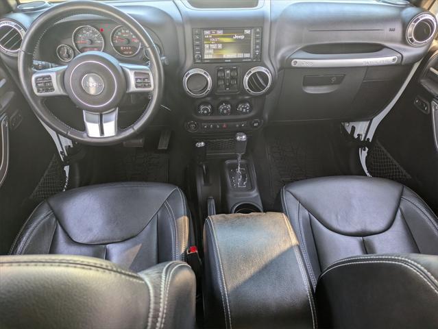 used 2015 Jeep Wrangler Unlimited car, priced at $23,989