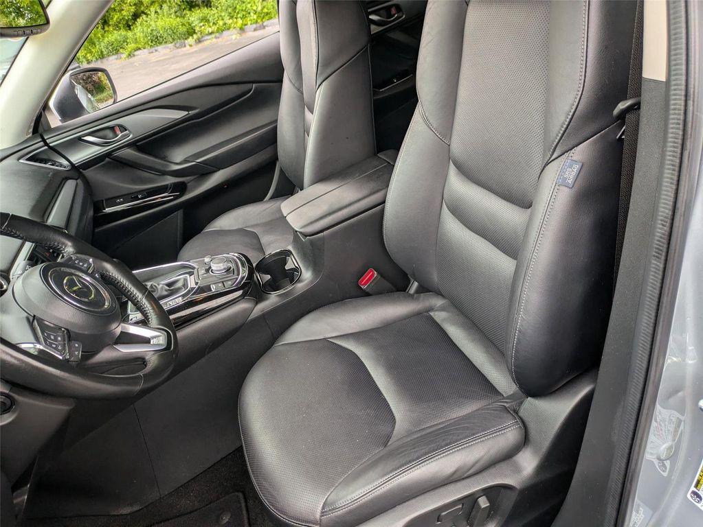 used 2023 Mazda CX-9 car, priced at $25,999