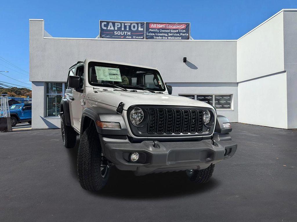new 2025 Jeep Wrangler car, priced at $39,185