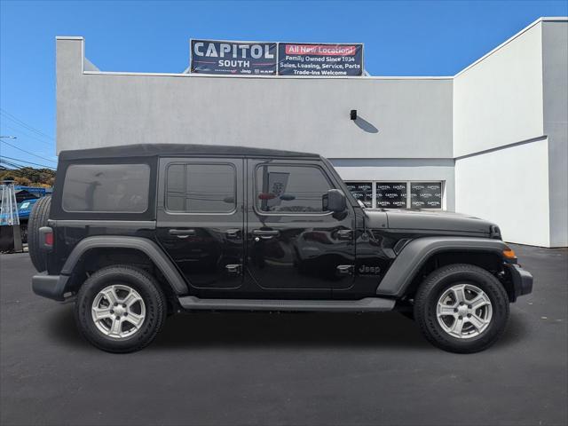 used 2022 Jeep Wrangler Unlimited car, priced at $27,374