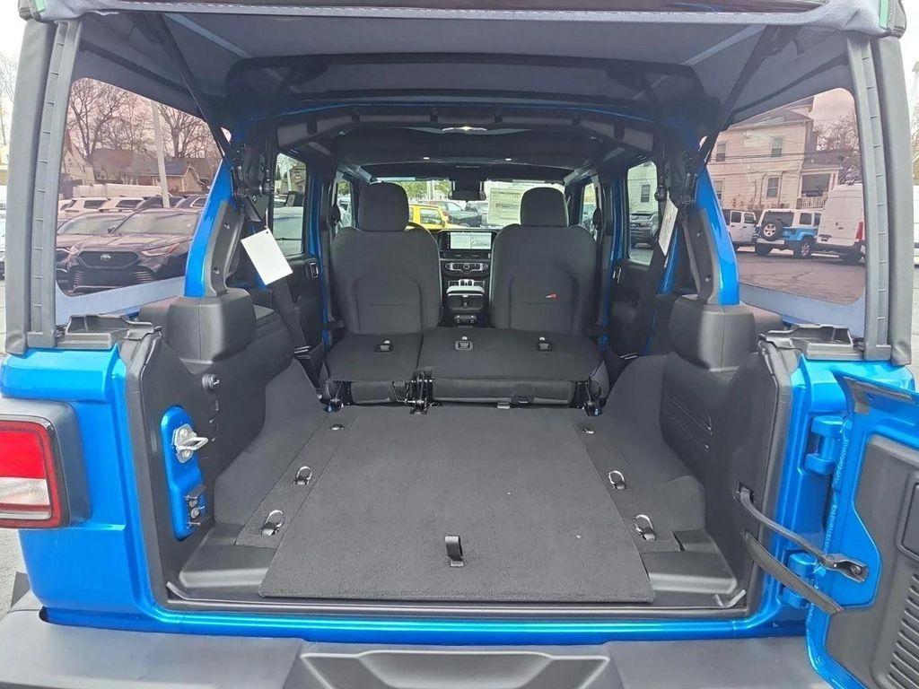 new 2025 Jeep Wrangler car, priced at $44,280