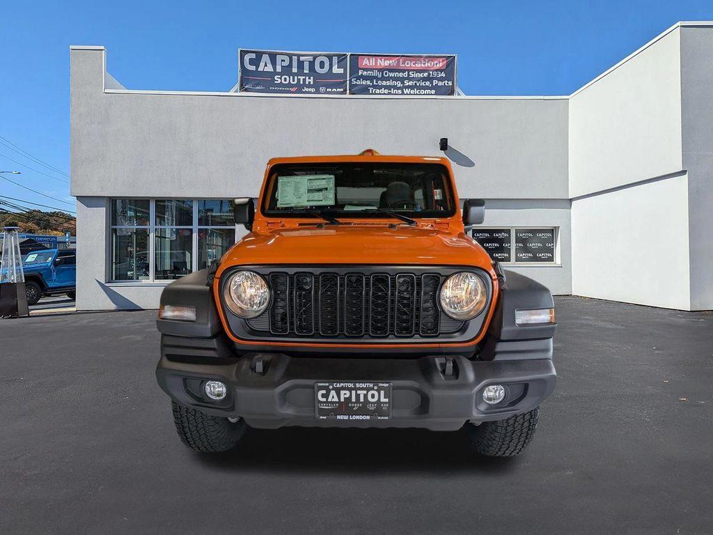 new 2025 Jeep Wrangler car, priced at $46,687