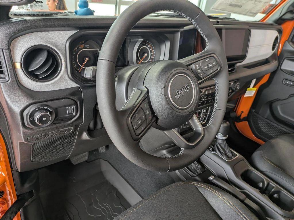 new 2025 Jeep Wrangler car, priced at $46,687
