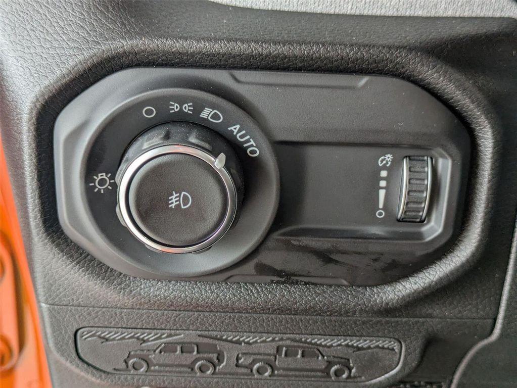 new 2025 Jeep Wrangler car, priced at $46,687