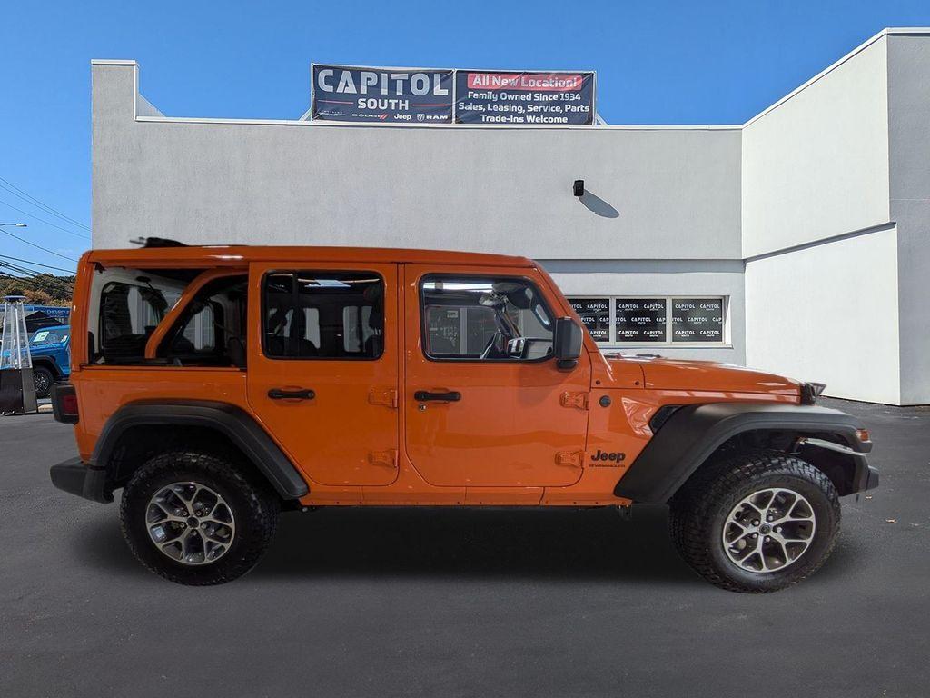 new 2025 Jeep Wrangler car, priced at $46,687