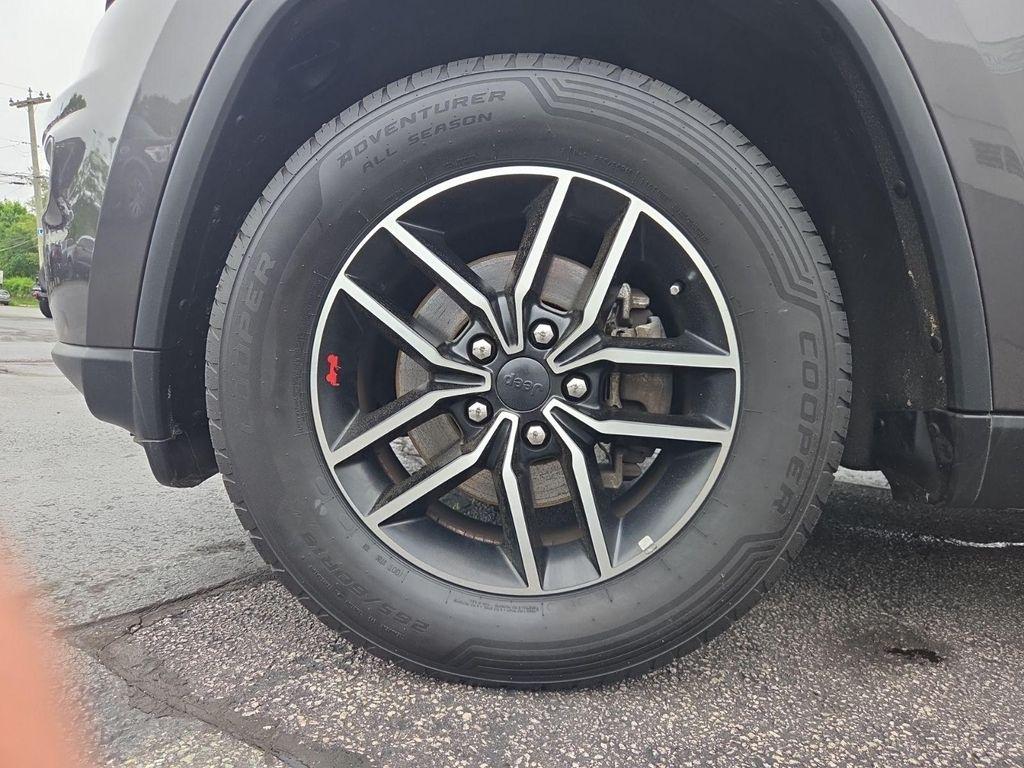 used 2020 Jeep Grand Cherokee car, priced at $23,999