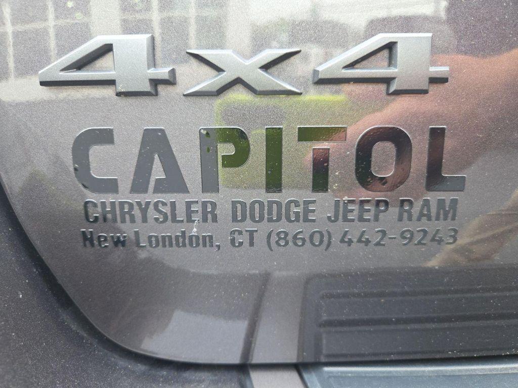 used 2020 Jeep Grand Cherokee car, priced at $23,999