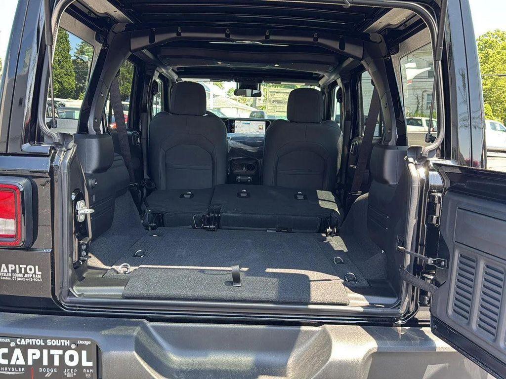 new 2025 Jeep Wrangler car, priced at $45,045