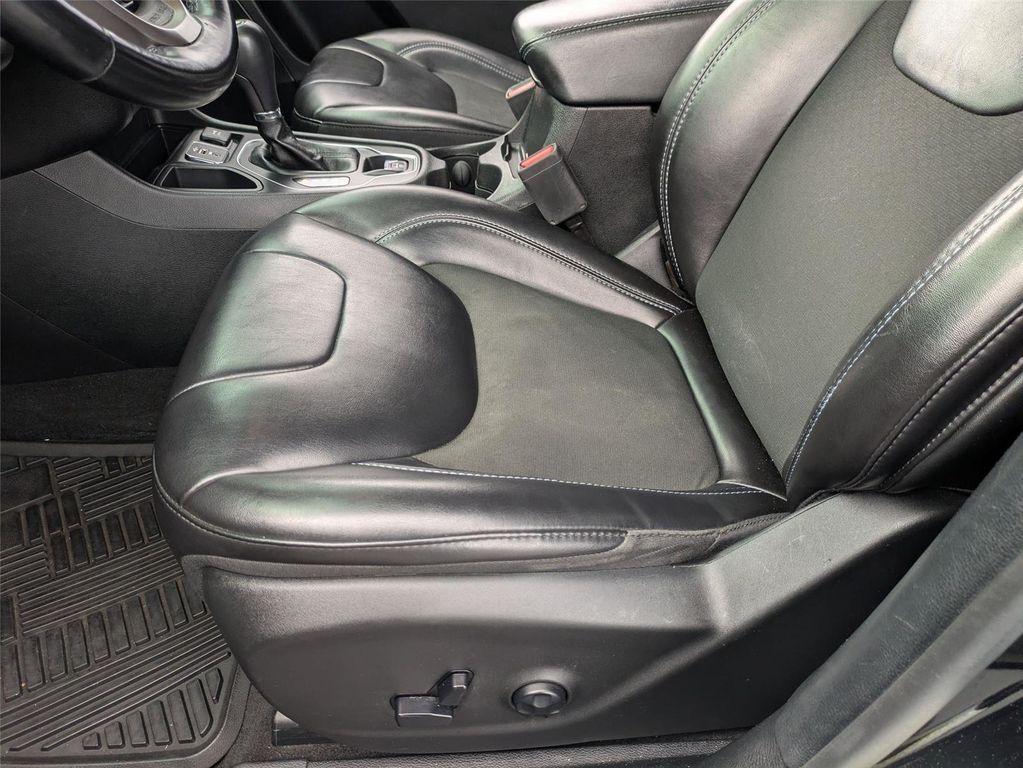 used 2021 Jeep Cherokee car, priced at $16,990