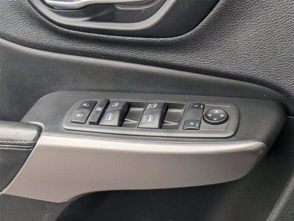 used 2021 Jeep Cherokee car, priced at $16,990
