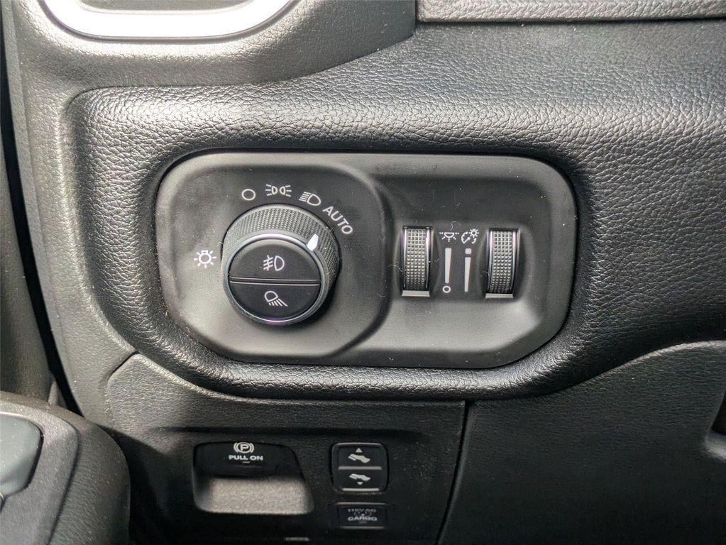 new 2026 Ram 1500 car, priced at $61,087