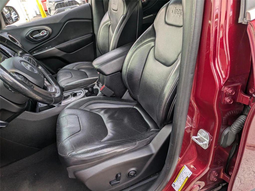 used 2020 Jeep Cherokee car, priced at $15,500