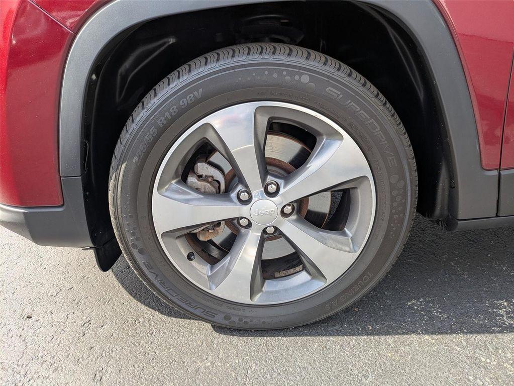 used 2020 Jeep Cherokee car, priced at $15,500