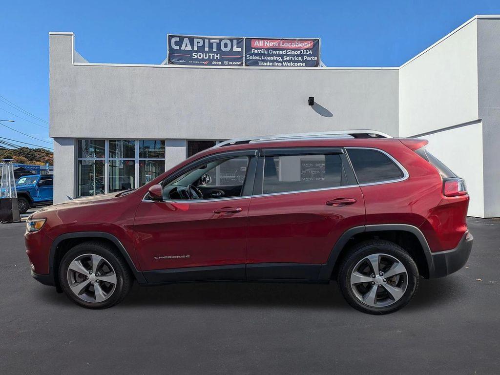 used 2020 Jeep Cherokee car, priced at $15,500