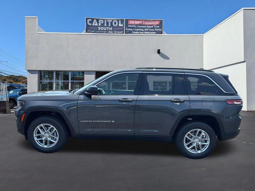 new 2025 Jeep Grand Cherokee car, priced at $36,470