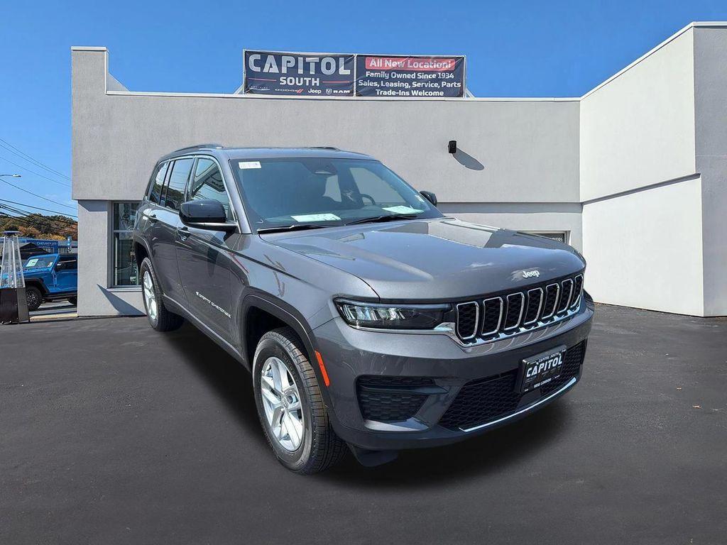 new 2025 Jeep Grand Cherokee car, priced at $36,470