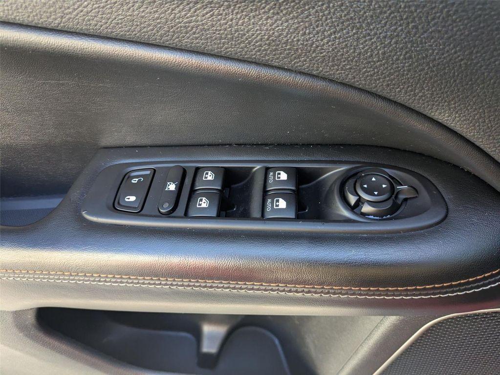used 2020 Jeep Compass car, priced at $16,400