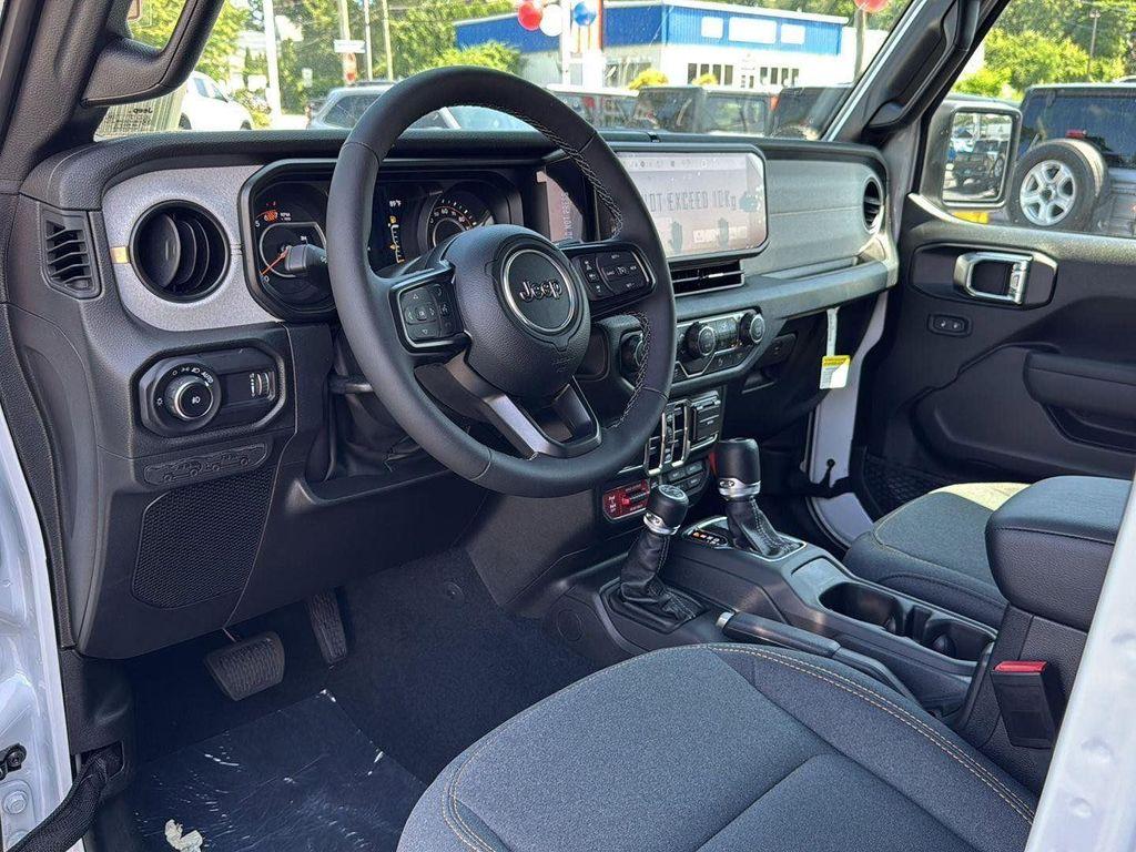 new 2025 Jeep Wrangler car, priced at $57,398