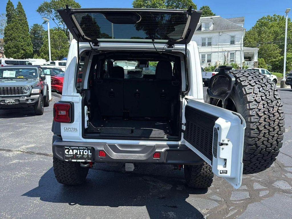 new 2025 Jeep Wrangler car, priced at $57,398