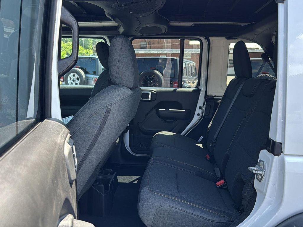 new 2025 Jeep Wrangler car, priced at $57,398
