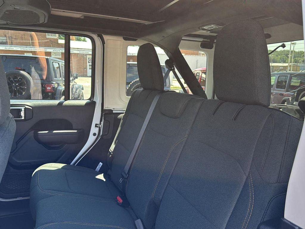 new 2025 Jeep Wrangler car, priced at $57,398