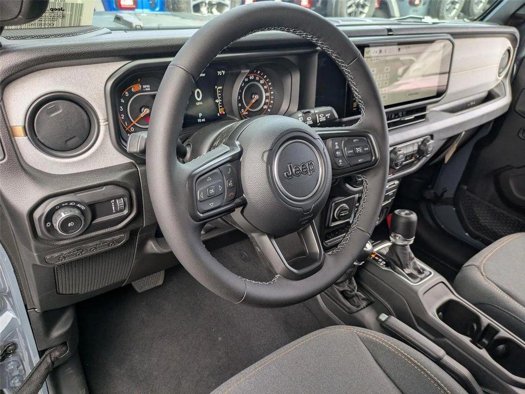 new 2025 Jeep Wrangler car, priced at $45,345