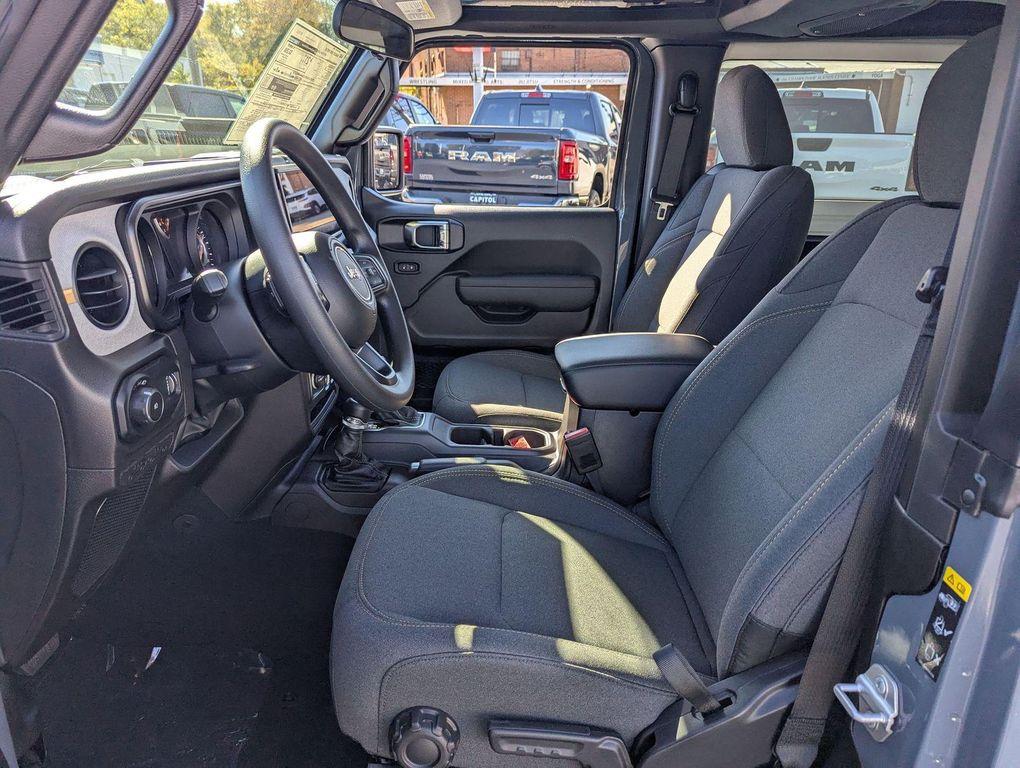 new 2026 Jeep Wrangler car, priced at $40,643