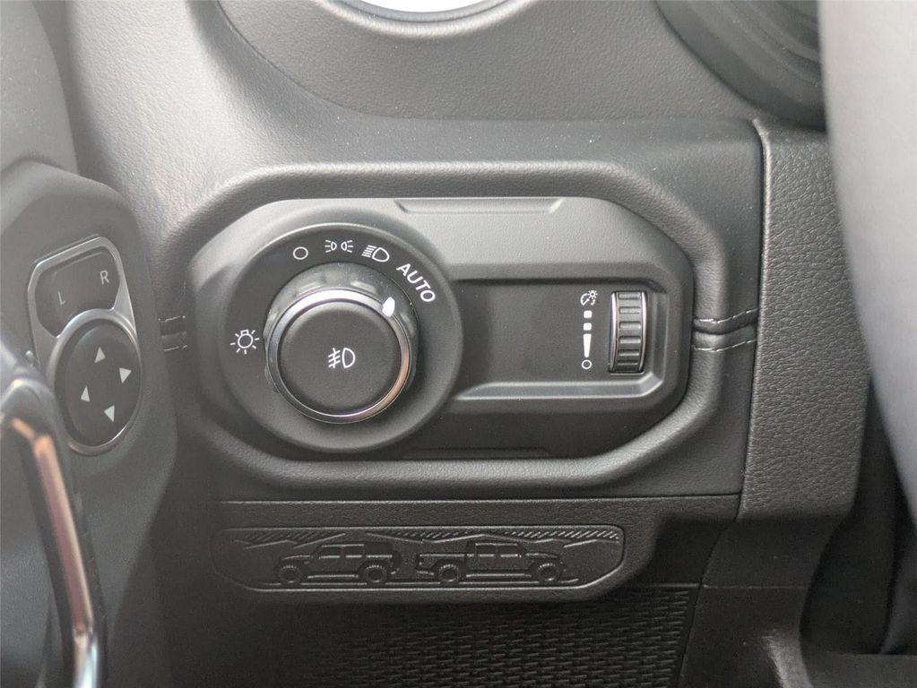 new 2025 Jeep Wrangler car, priced at $49,615