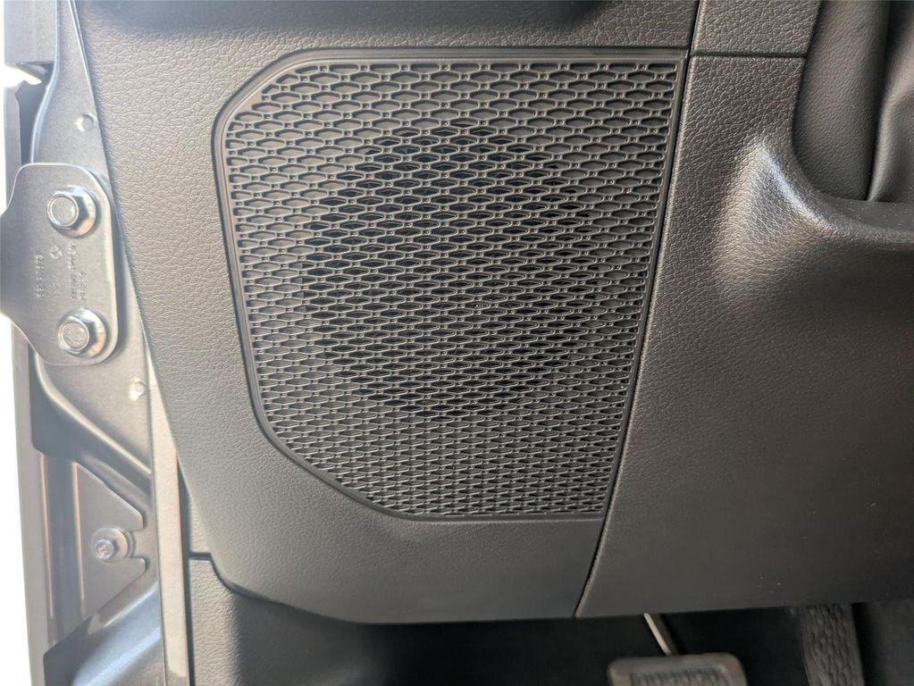 new 2025 Jeep Wrangler car, priced at $49,615