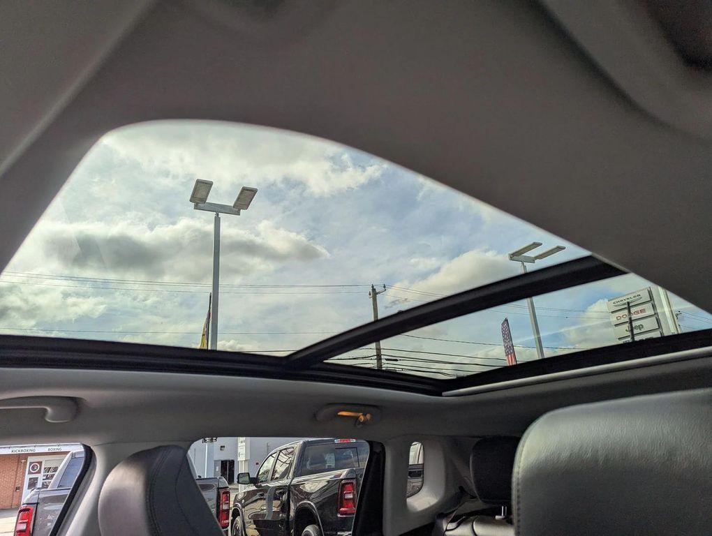 used 2022 Jeep Compass car, priced at $22,999