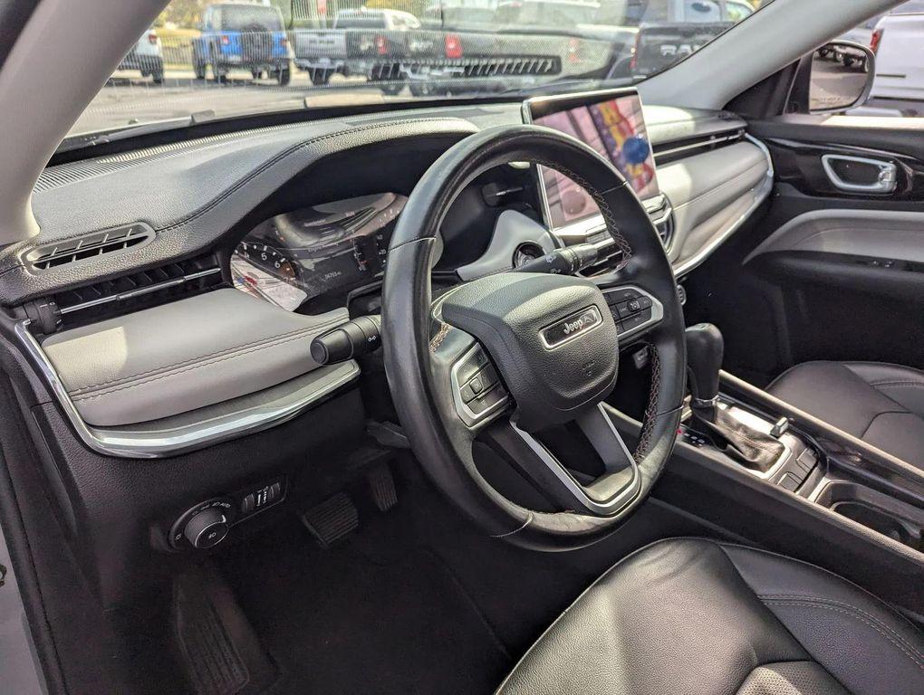 used 2022 Jeep Compass car, priced at $22,999