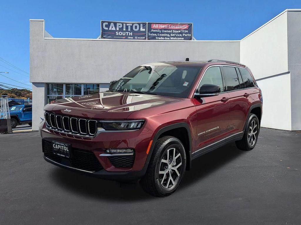 new 2025 Jeep Grand Cherokee car, priced at $50,435