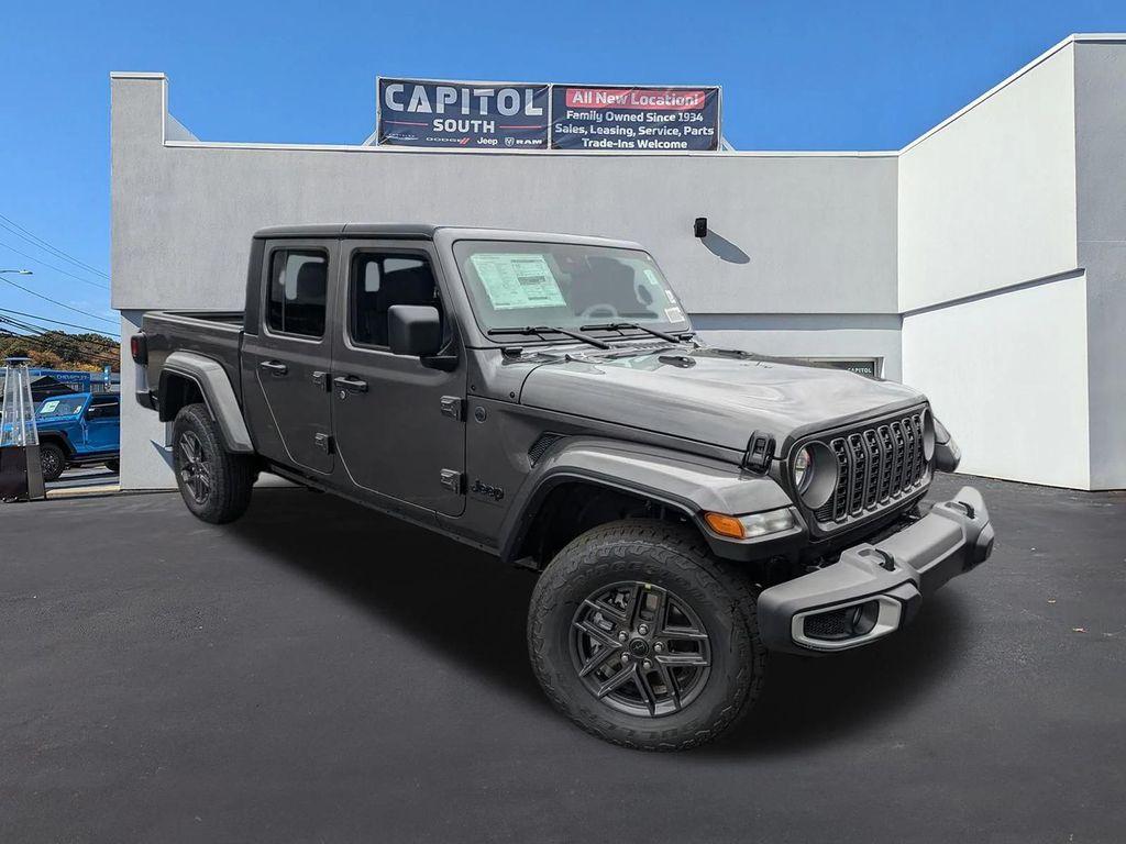 new 2025 Jeep Gladiator car, priced at $52,620