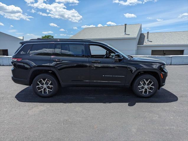 new 2024 Jeep Grand Cherokee L car, priced at $52,271