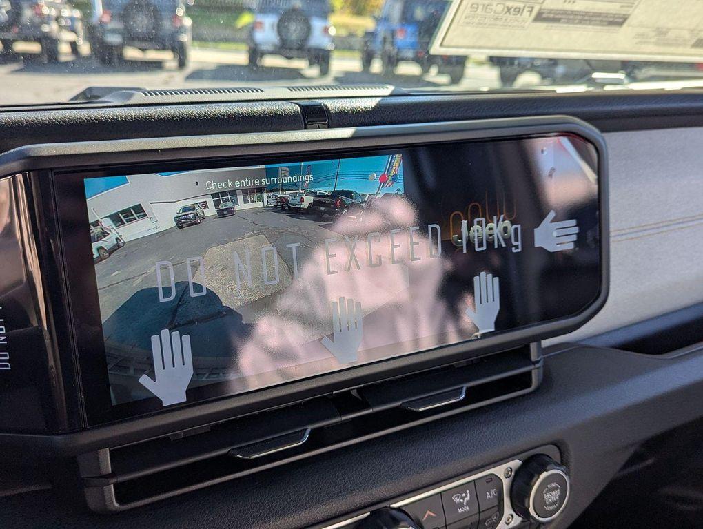 new 2026 Jeep Wrangler car, priced at $51,628