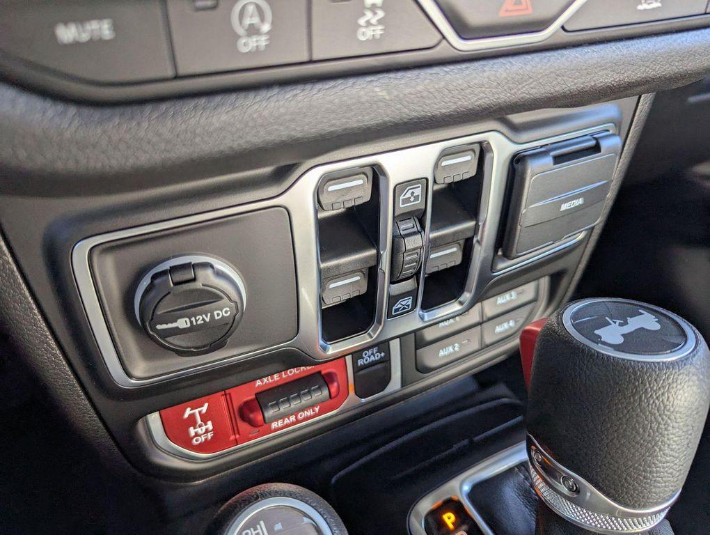 new 2026 Jeep Wrangler car, priced at $51,628