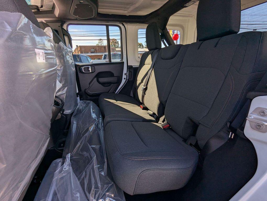 new 2026 Jeep Wrangler car, priced at $51,628