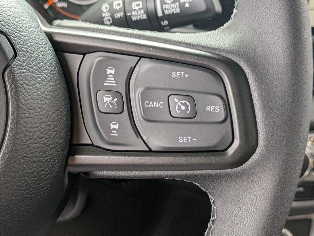 new 2025 Jeep Wrangler car, priced at $54,432