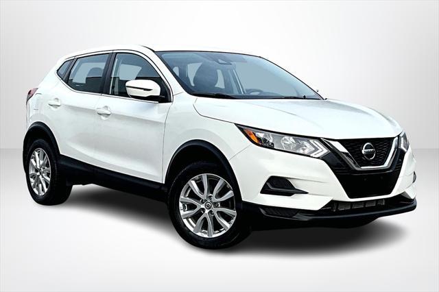 used 2020 Nissan Rogue Sport car, priced at $16,500