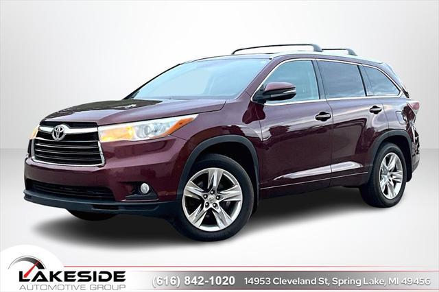 used 2015 Toyota Highlander car, priced at $18,500