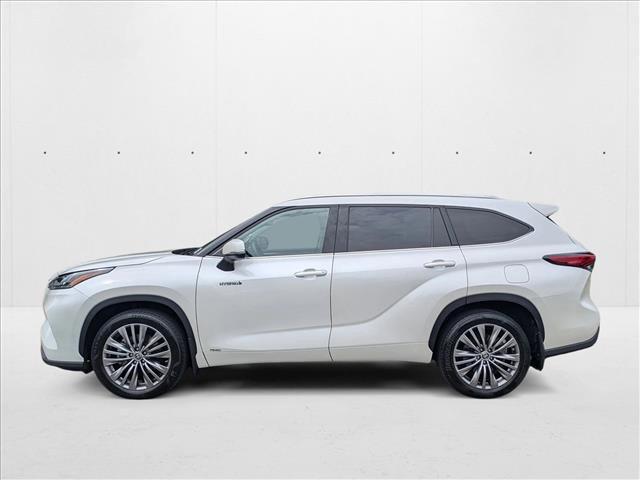 used 2021 Toyota Highlander Hybrid car, priced at $45,560