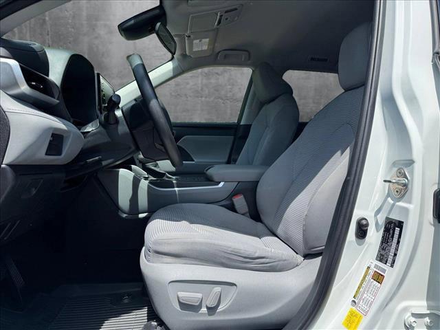 used 2020 Toyota Highlander car, priced at $26,425