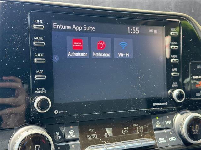 used 2020 Toyota Highlander car, priced at $26,425