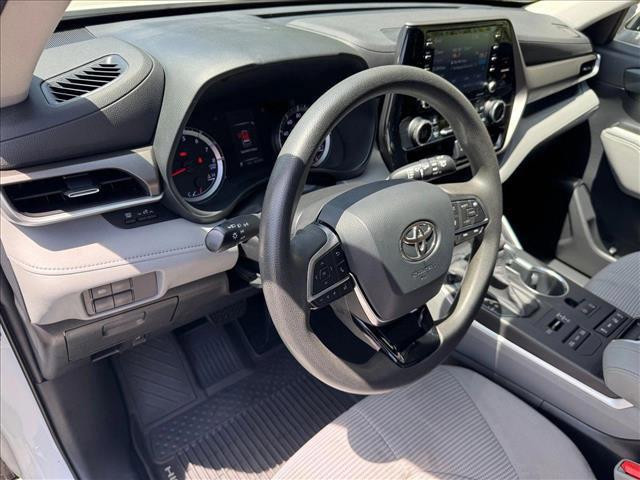 used 2020 Toyota Highlander car, priced at $26,425