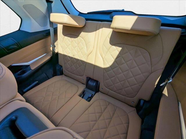 new 2026 BMW X7 car, priced at $93,090